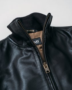 Style 2404W Black Detail