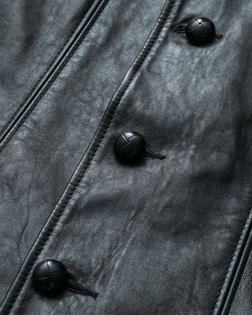 darkness coat - front